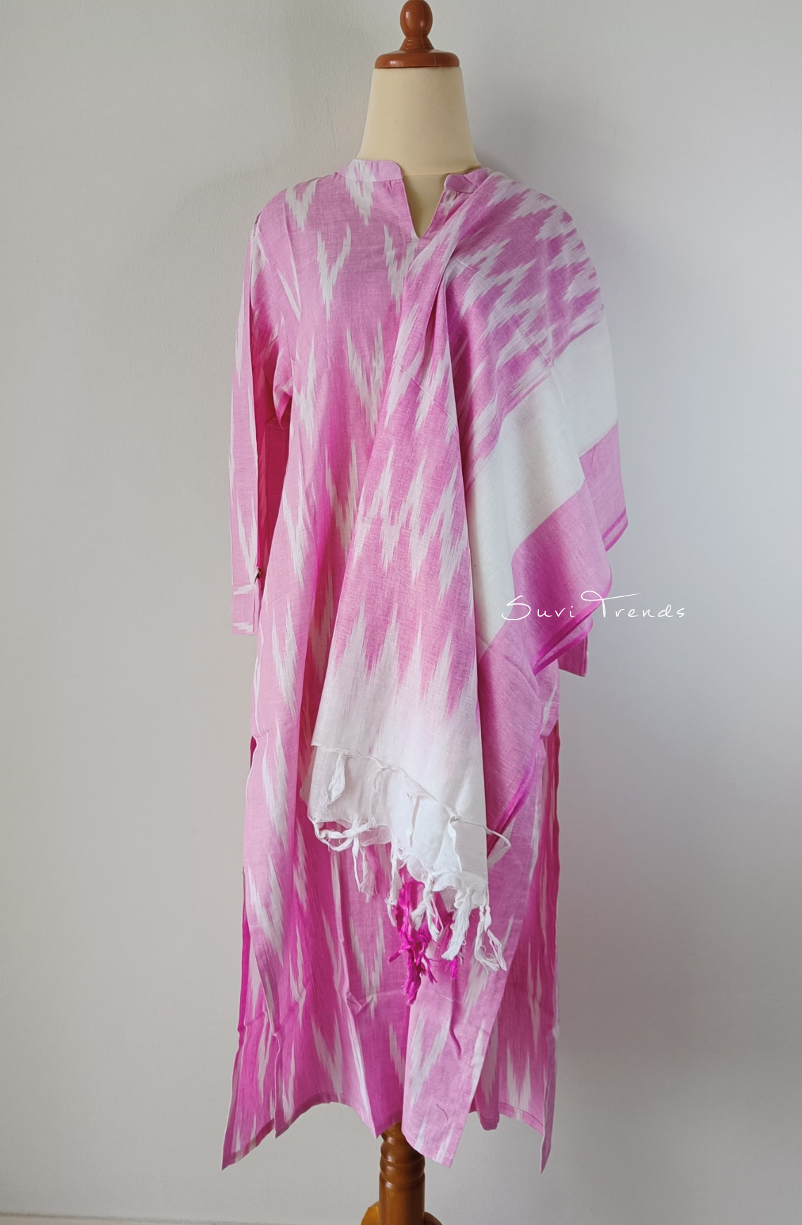 Handloom Cotton Ikat Kurta Set - Pink