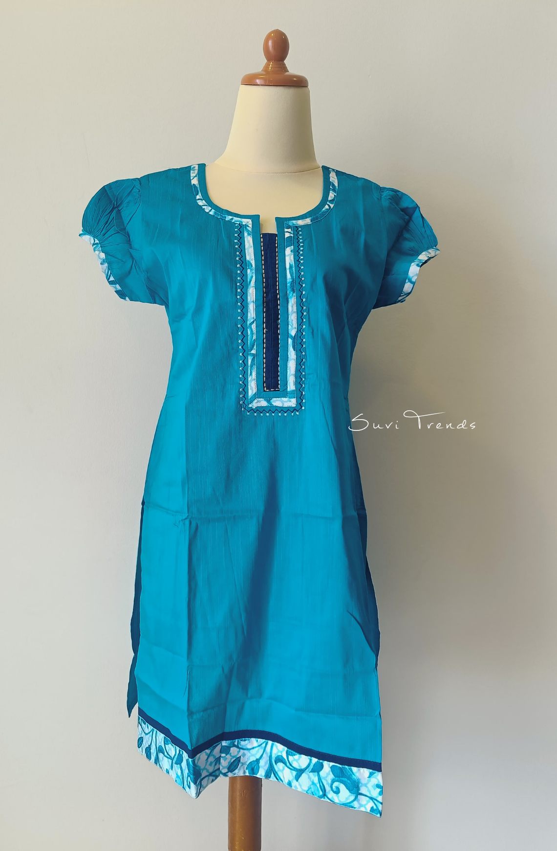 Solid Straight Kurta with Puff Sleeve - Torquoise