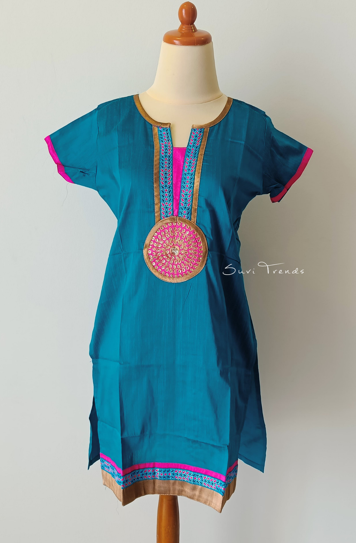 Straight Kurta with Mandala Detailing - Turquoise