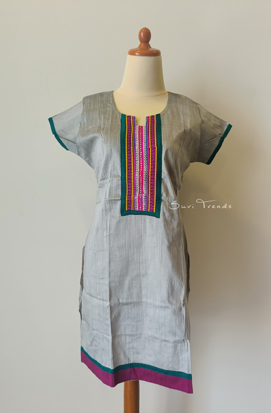 Solid Straight Cotton Kurta - Grey