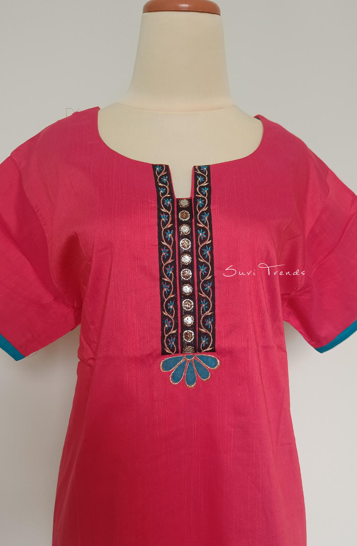 Solid Cotton Straight Kurta with Zari Border - Pink