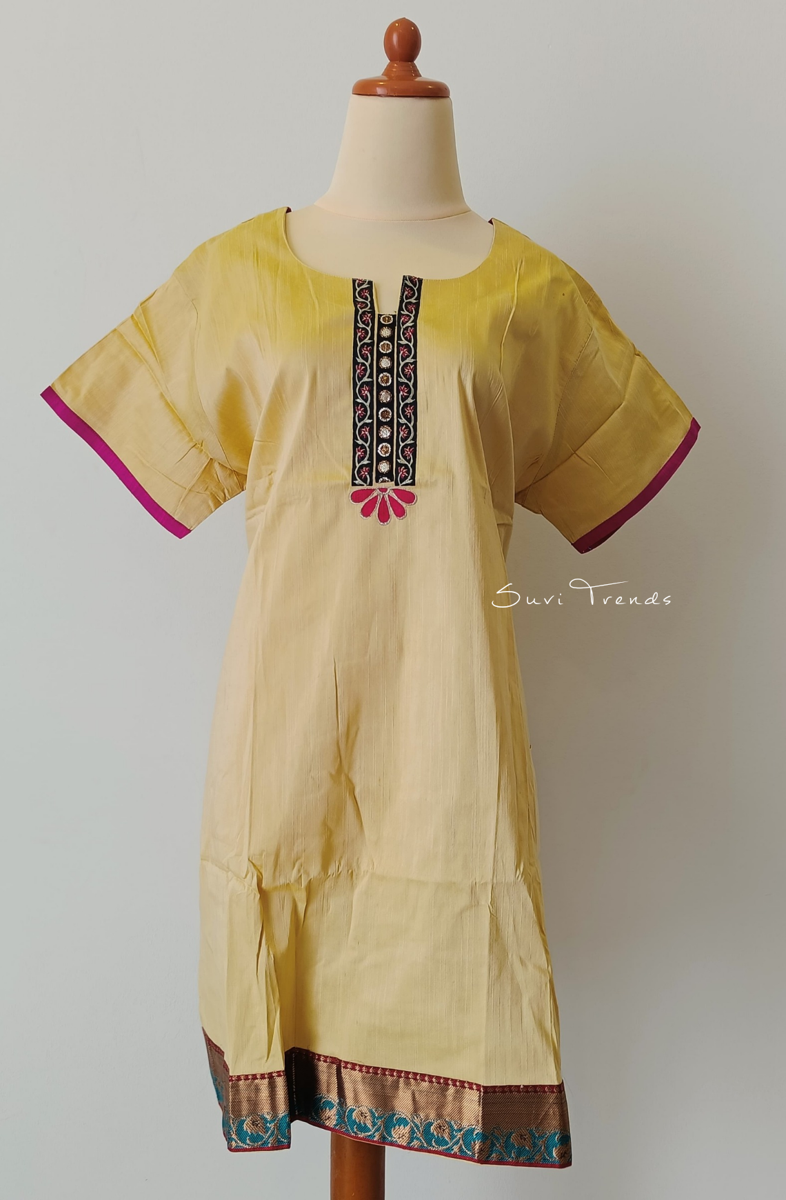 Solid Cotton Kurta with Zari Border - Cream