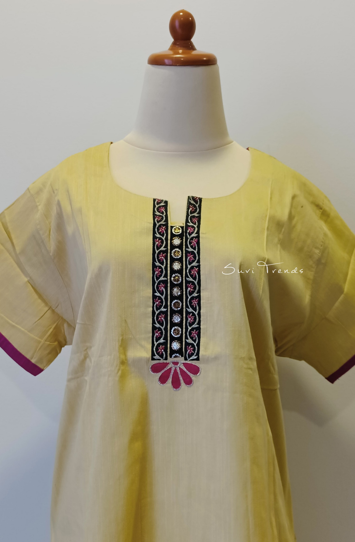 Solid Cotton Kurta with Zari Border - Cream