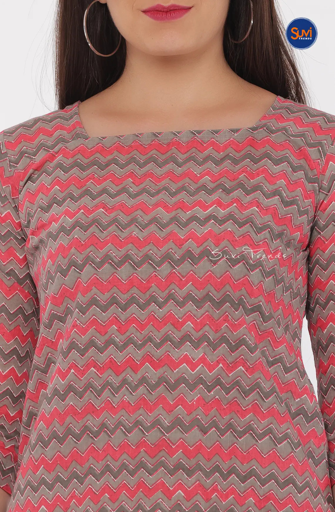 Chevron Printed Short Top - Pink & Grey