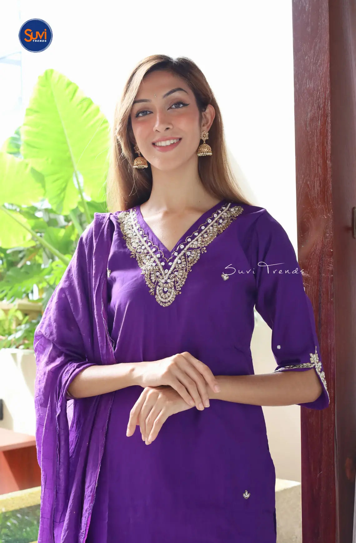 V Neck Embroidered Suit Set - Purple