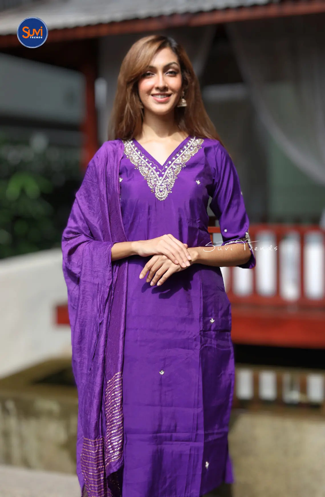 V Neck Embroidered Suit Set - Purple