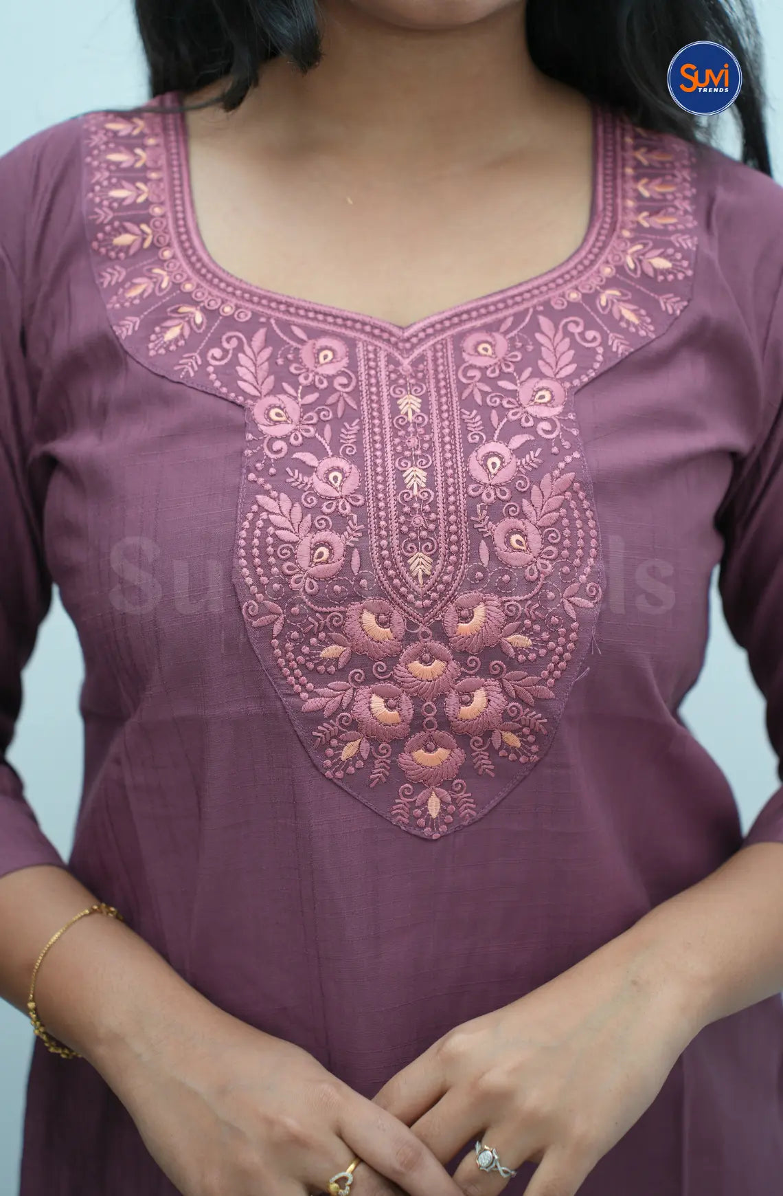 Floral Embroidered Long Kurta - Wine