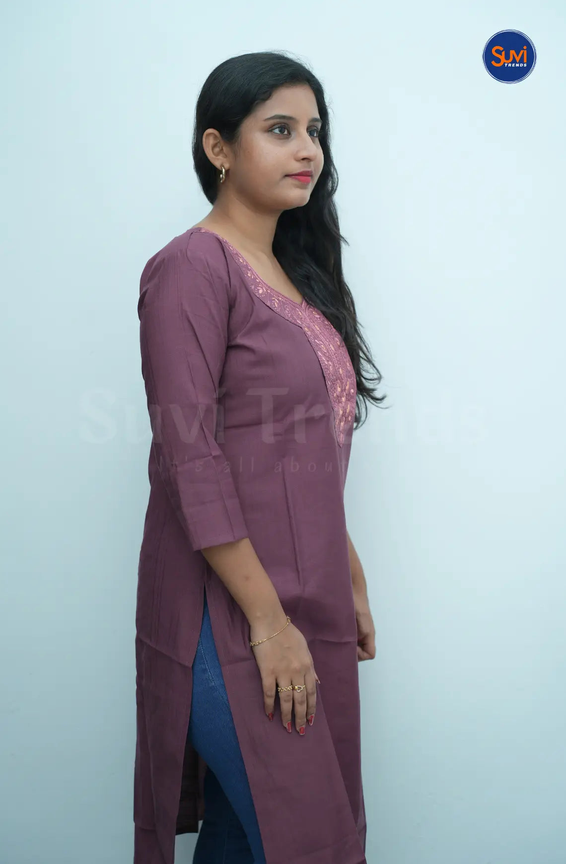 Floral Embroidered Long Kurta - Wine