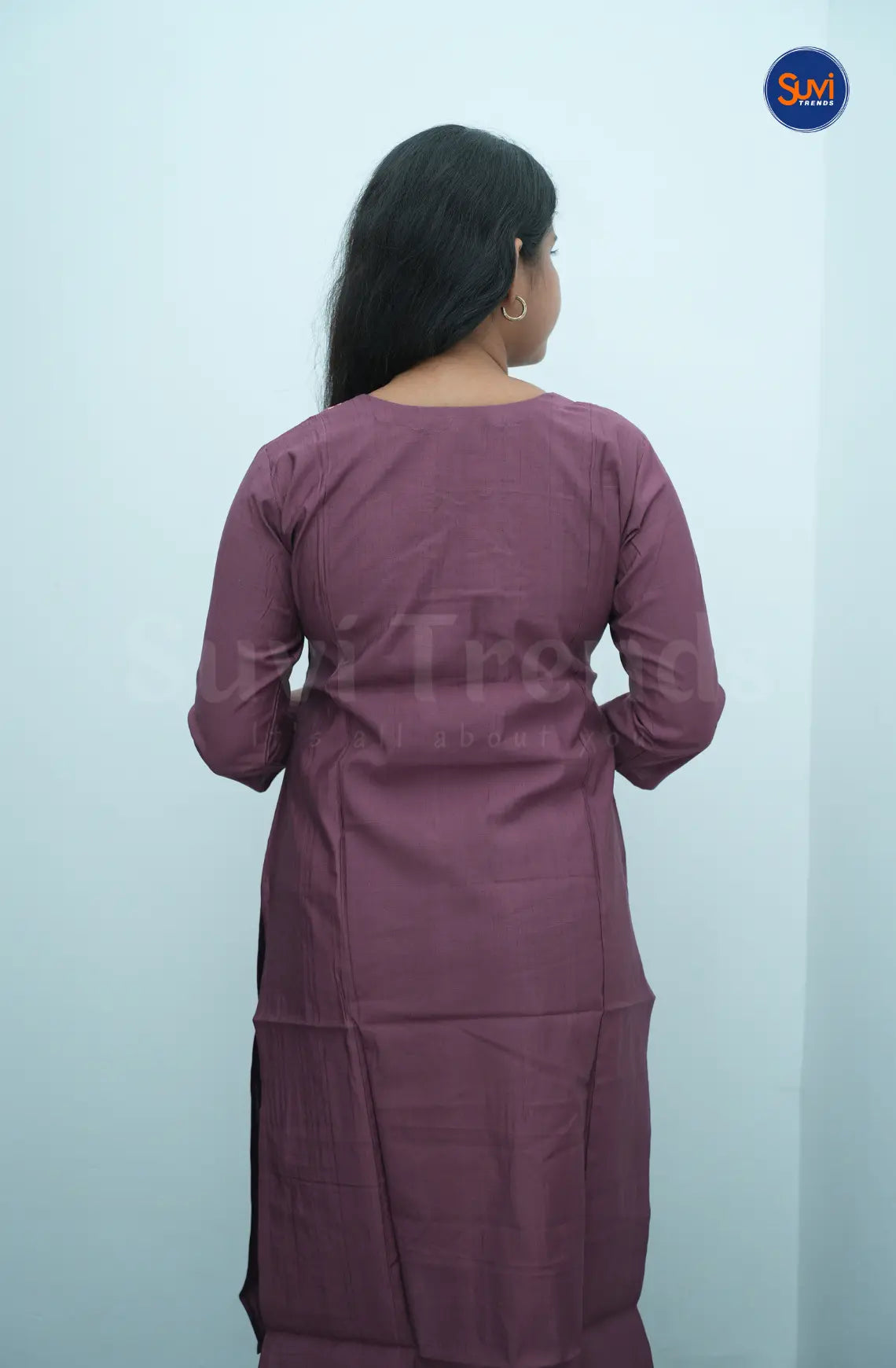 Floral Embroidered Long Kurta - Wine