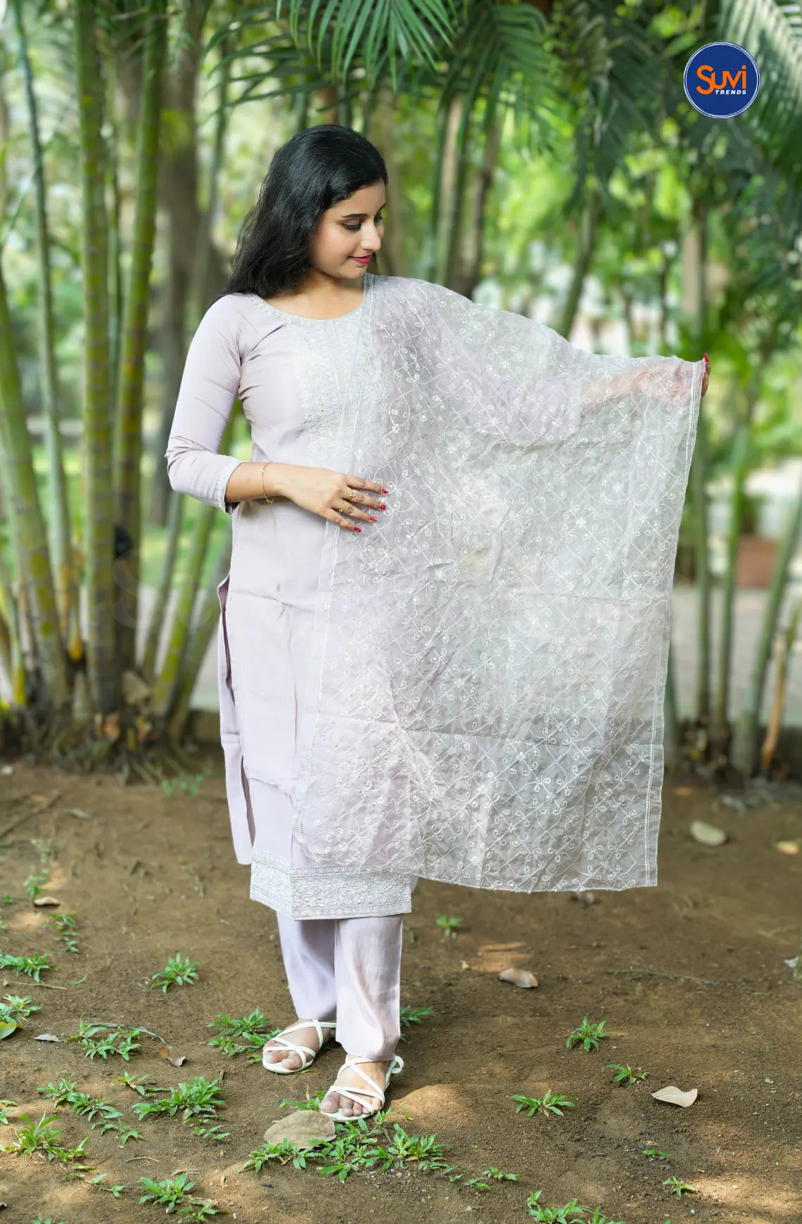 Floral Embroidery Suit Set with Netted Dupatta - Pastel Lavender