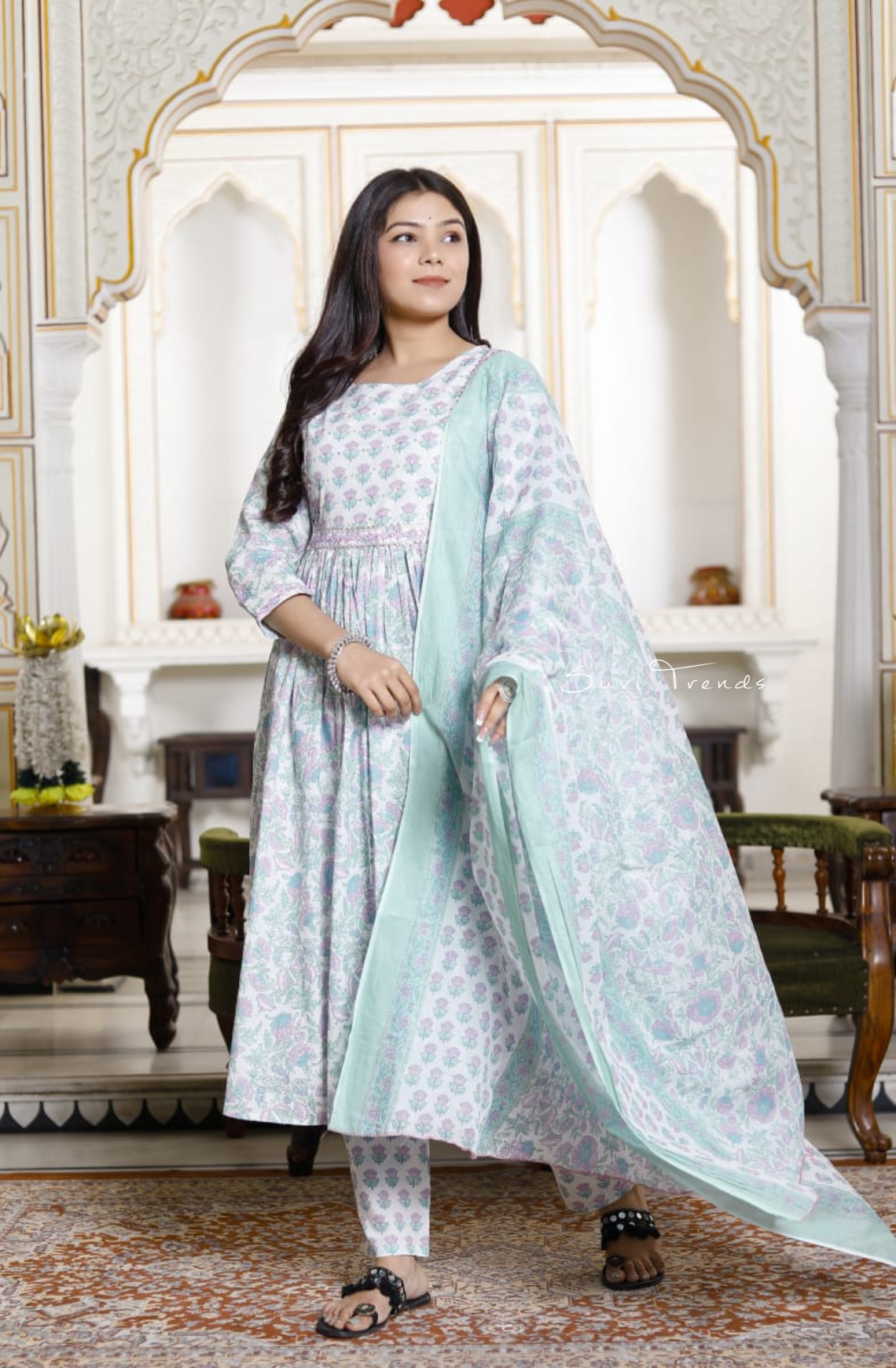 All Over Floral Printed Suit Set - Green & Pink
