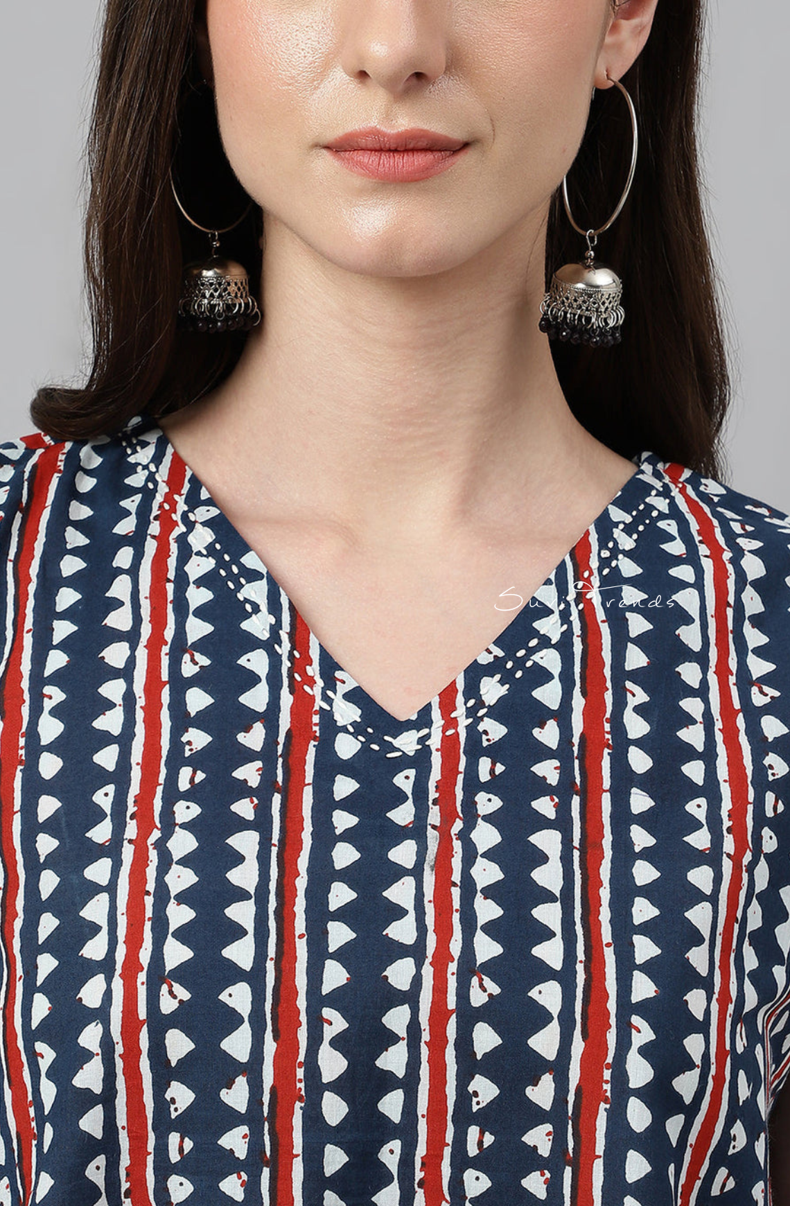 Geometric Printed High Low Top - Navy Blue