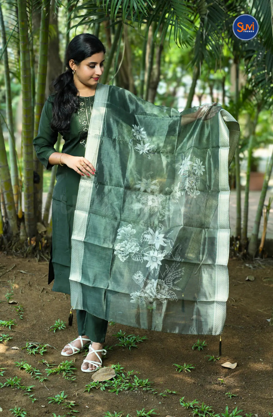 Sequins Embroidery Suit Set with Organza Dupatta - Bottle Green