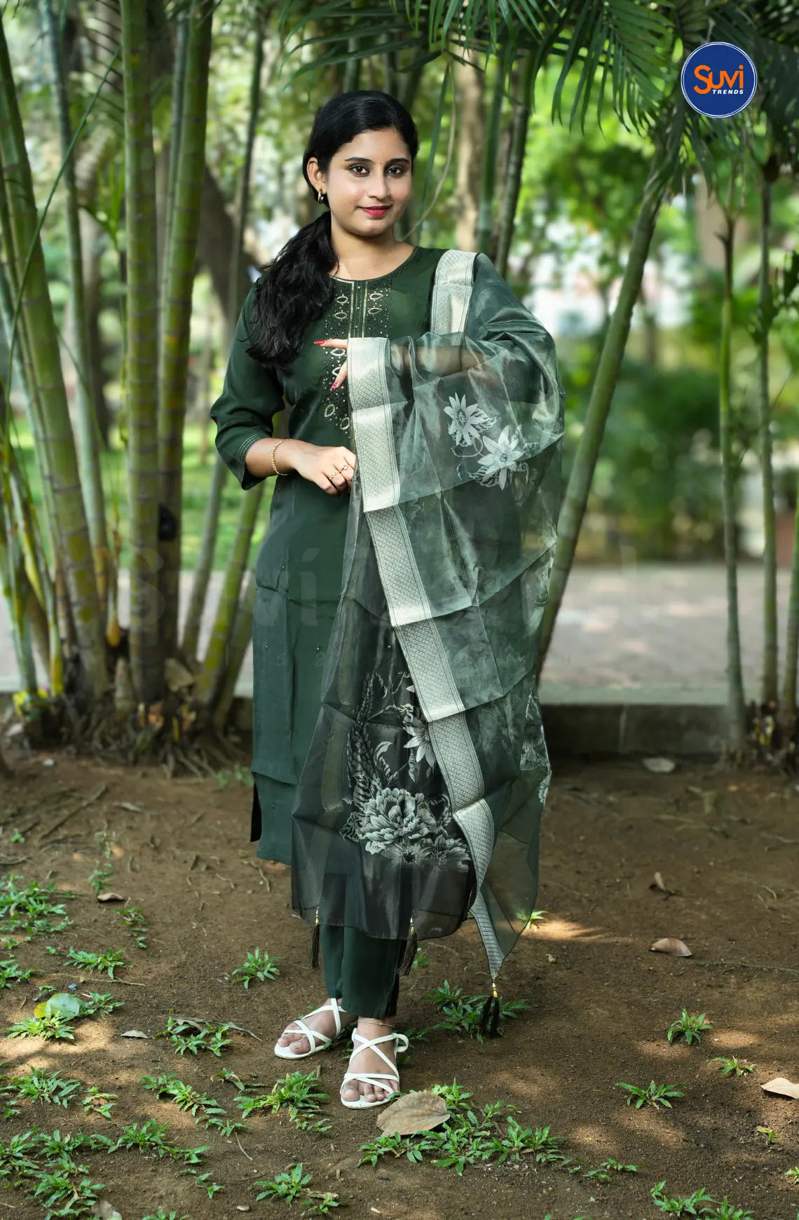 Sequins Embroidery Suit Set with Organza Dupatta - Bottle Green