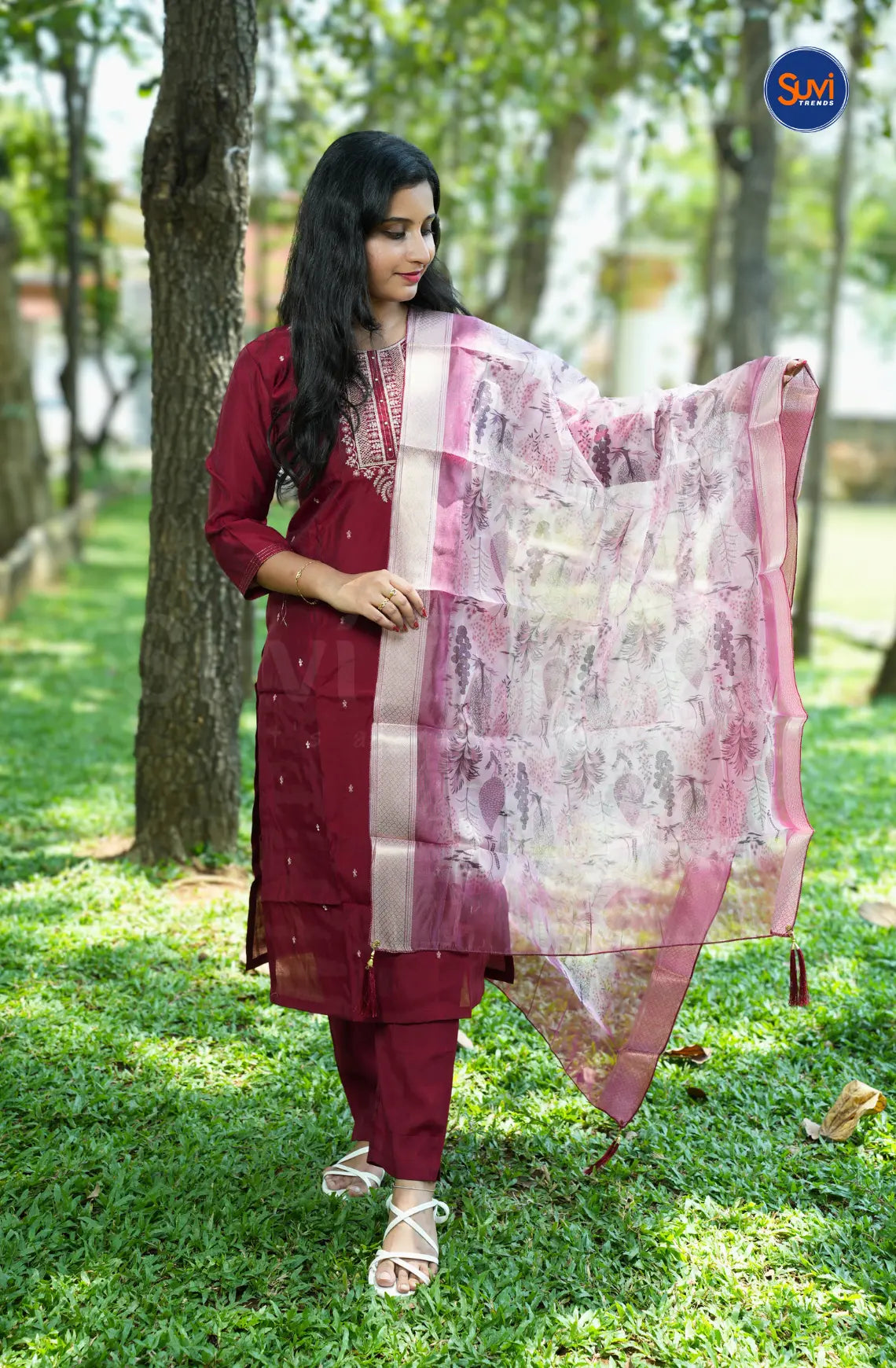 Sequins Embroidery Suit Set with Organza Dupatta - Dark Red