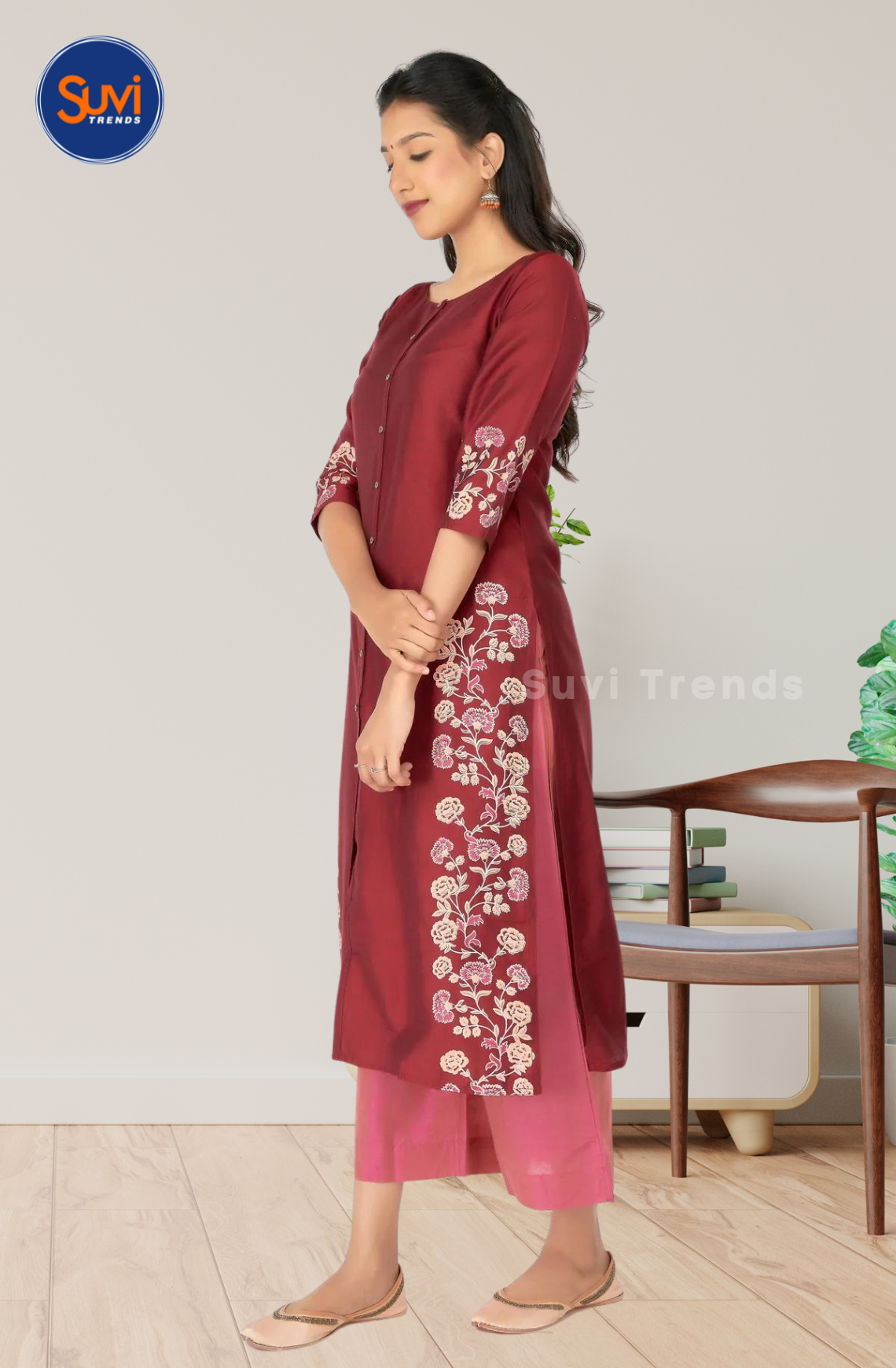 Mugal Floral Printed Kurti Set