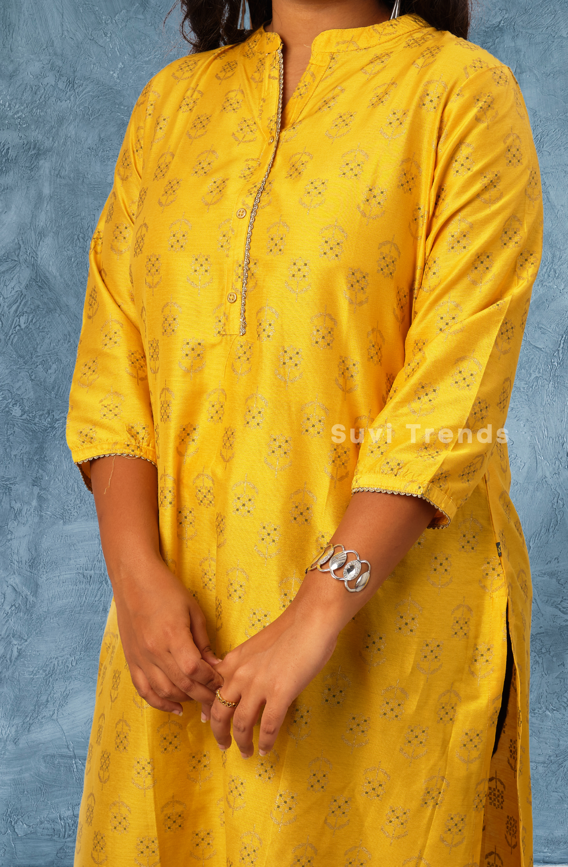 Yellow Straight Cut Kurta with Floral Print