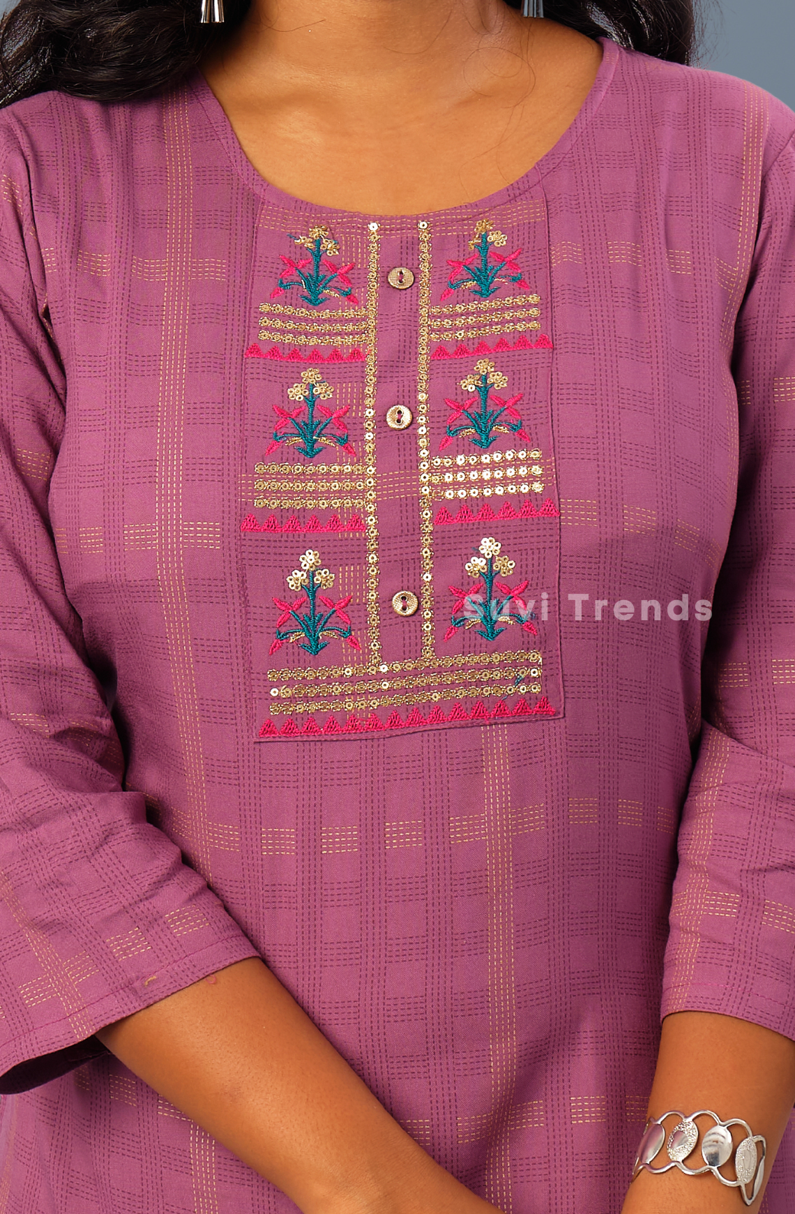 Cotton Checked Embroidered Kurta - Wine