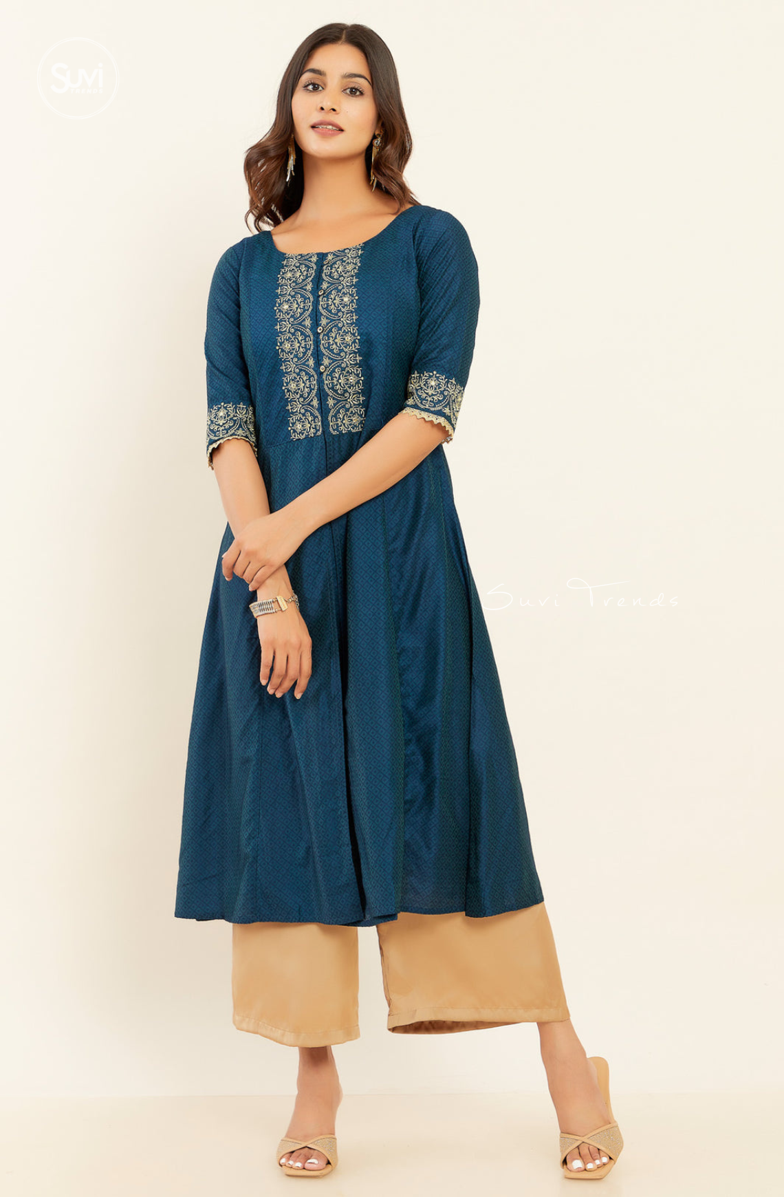 Contrast Scroll Motif Embroidered A-Line Kurta - Navy