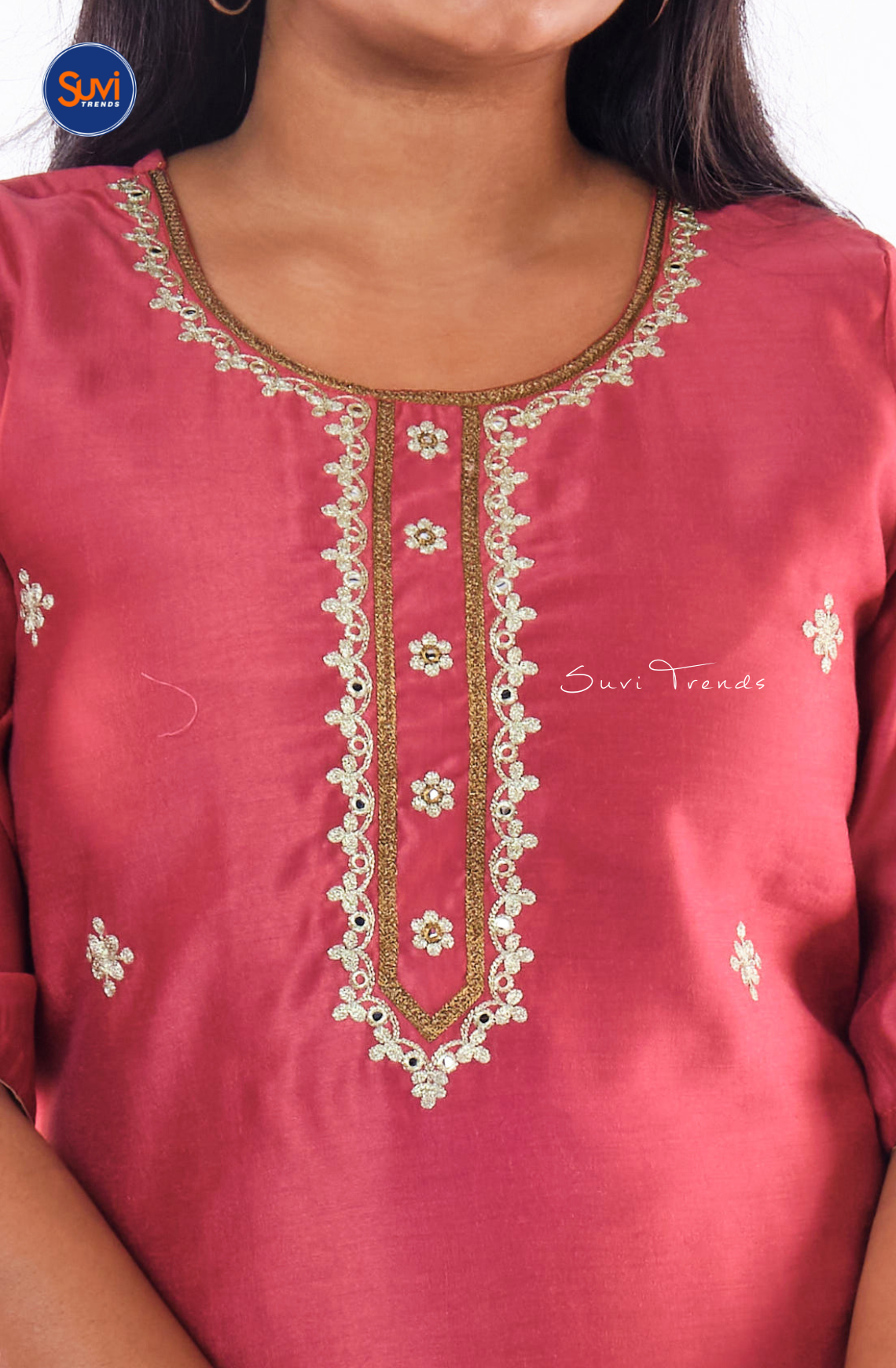 All Over Butta Embroidered Kurta - Red
