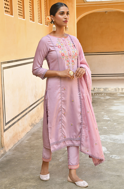 Floral Embroidered Kurta Set - Mauve