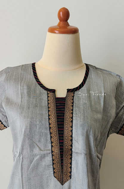Solid Cotton Straight Kurta - Grey