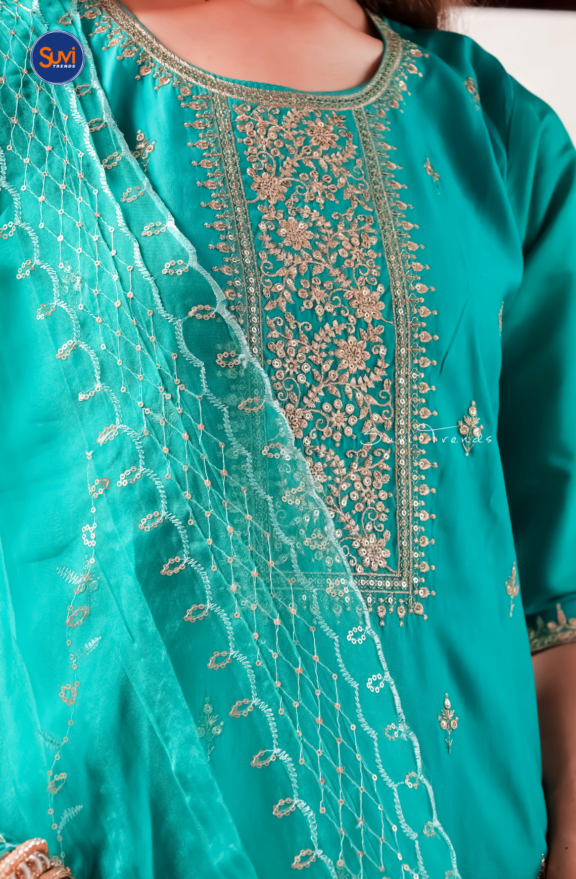 Embroidered Suit Set with Butta Work - Turquoise