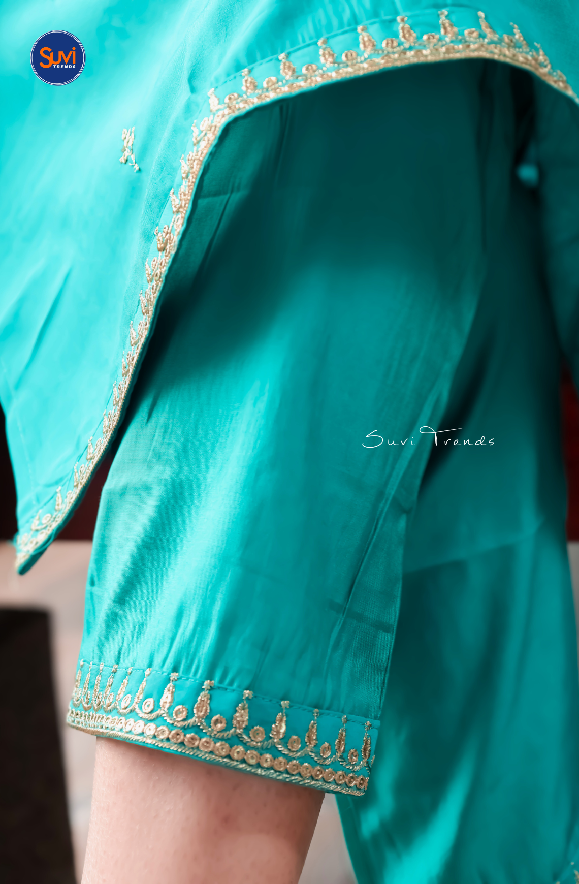 Embroidered Suit Set with Butta Work - Turquoise