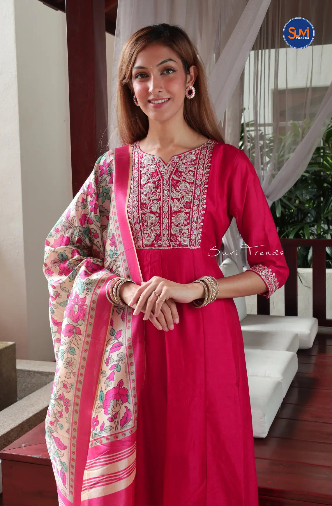 Premium Embroidered Kurta with Dupatta - Red