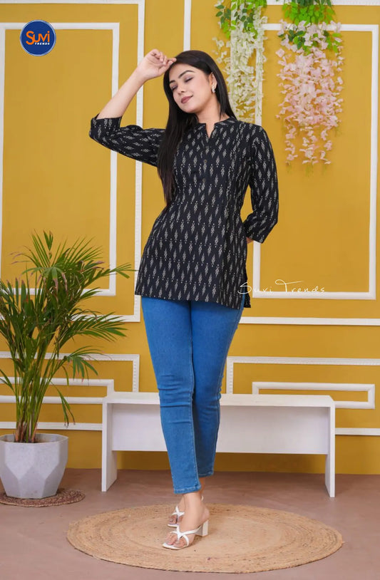 Cotton Printed Pintuck Short Top - Black
