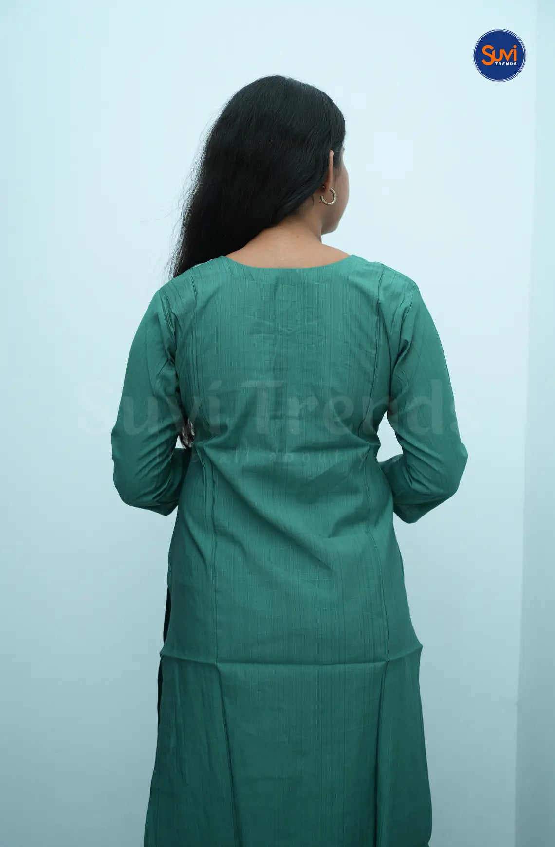 Floral Embroidered Long Kurta - Green
