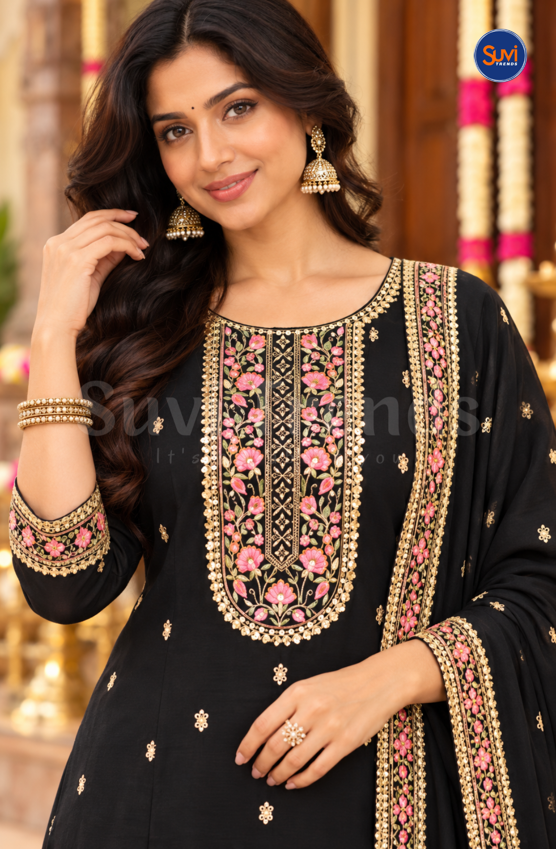 Heavy Embroidered Suit Set - Black