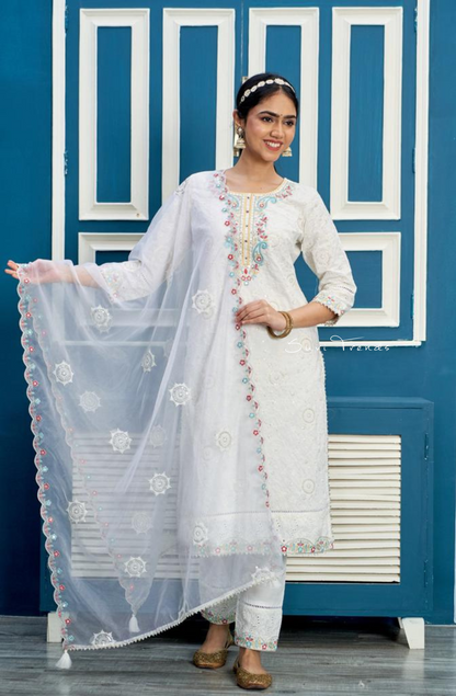 Paisley Motif Embroidered Suit Set - White