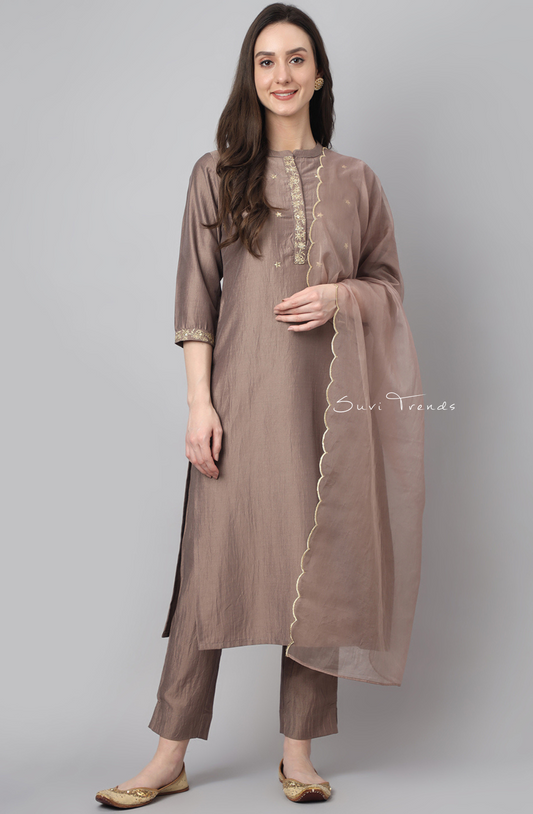 Chinon Solid Kurta Set - Brown