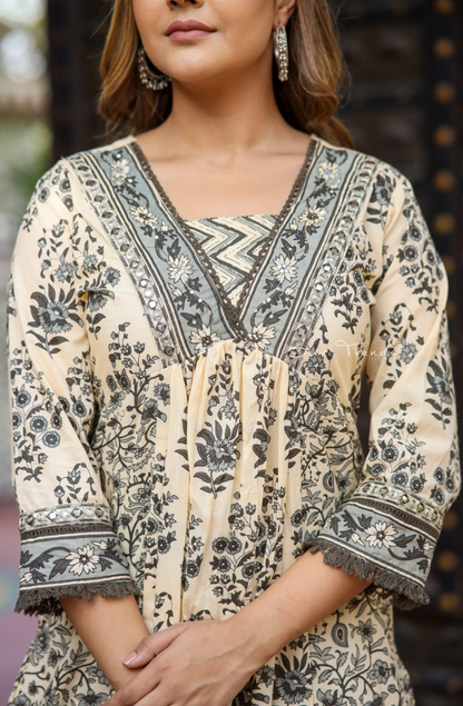 All Over Floral Printed Kurta Set - Grey