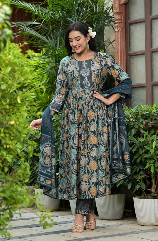 Digital Printed Kurta Set - Grey & Green