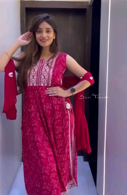 Designer Sleeveless Kurta Set - Maroon