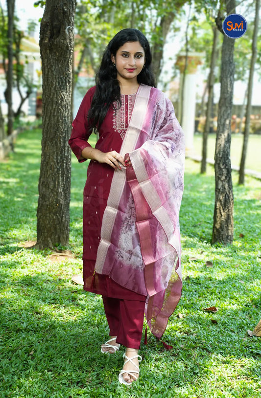 Sequins Embroidery Suit Set with Organza Dupatta - Dark Red